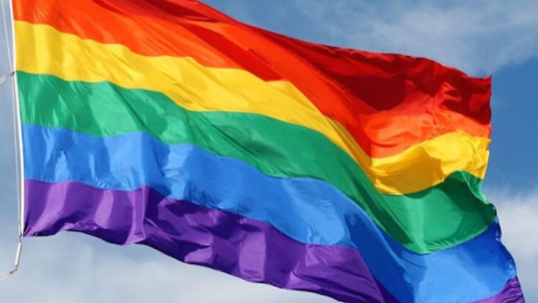 Bandera del orgullo LGBT+