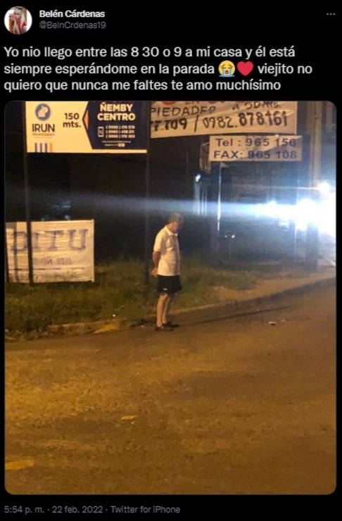 Papá espera a su hija todas las noches