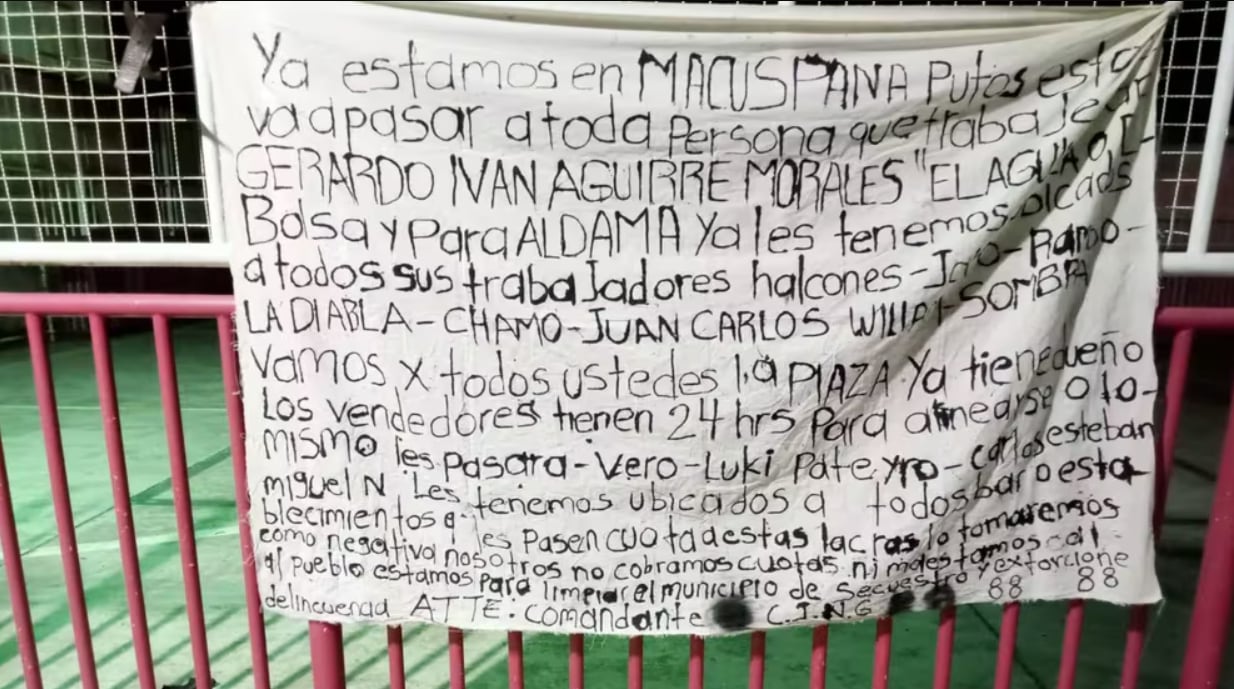 Sujetos armados dejan cabezas humanas y escalofriante mensaje enfrente de escuela de jardín de niños en Macuspana