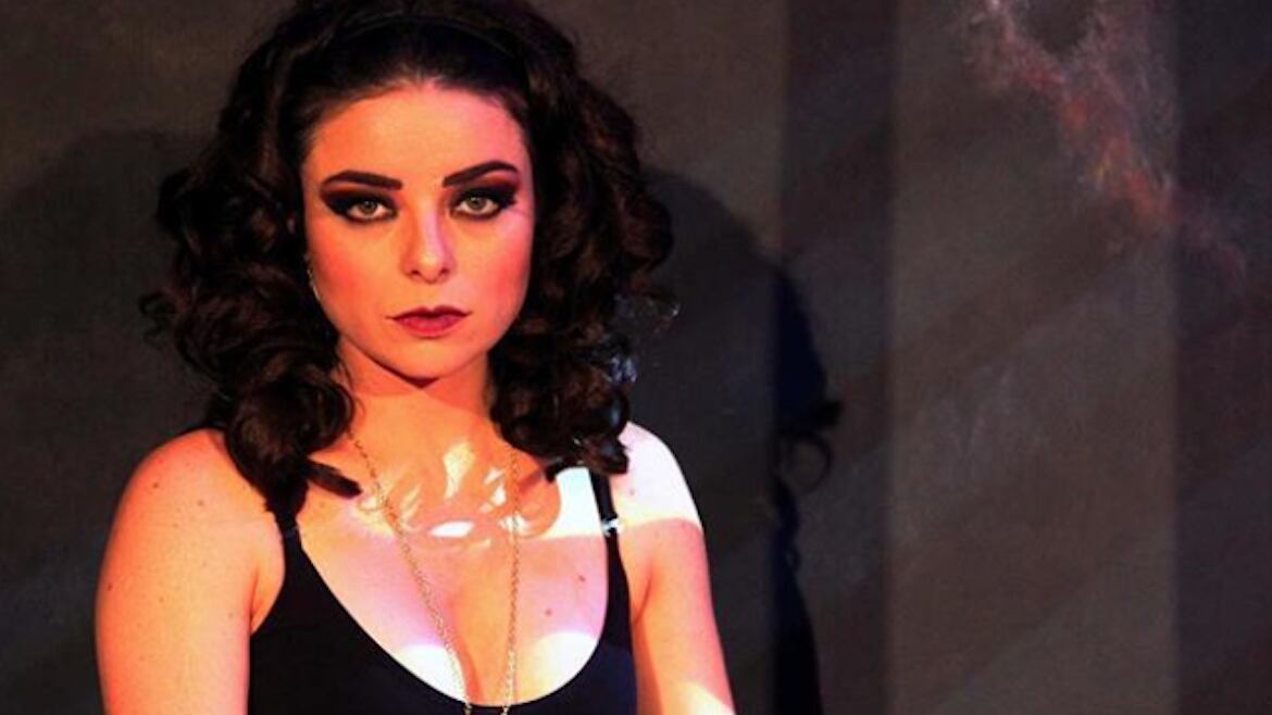 Violeta Isfel