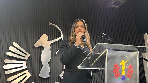 Alessandra Rojo de la Vega lanza “Operación Verdad”