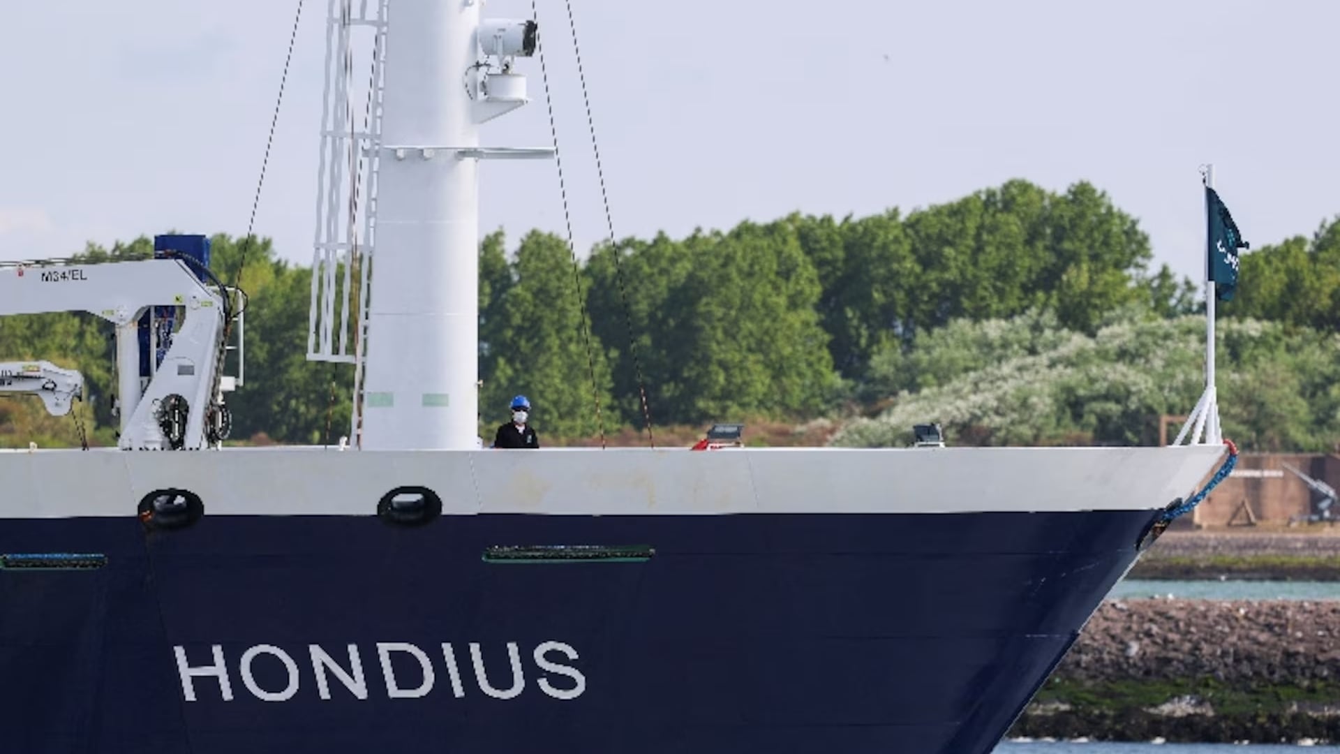 MV Hondius atraca en Rotterdam tras brote de hantavirus en crucero