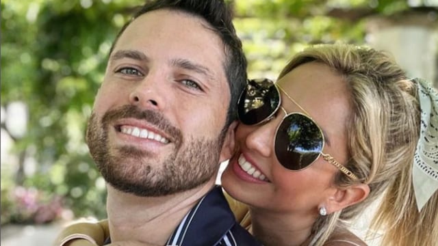 Karla Díaz y su esposo