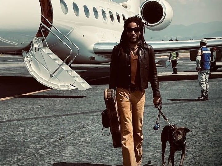 Lenny Kravitz anuncia su llegada a la CDMX.