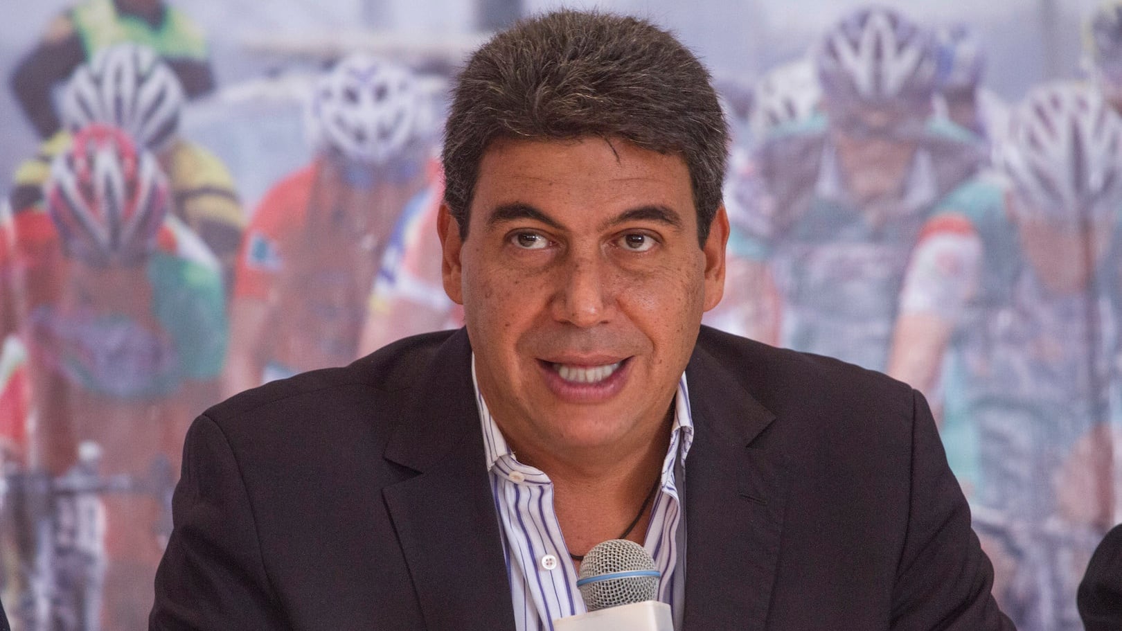 Arturo Elías Ayub. En la mira del Frente.