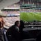 ¿Santiago Giménez ya decidió su futuro? Es captado en las gradas de un histórico de Premier League