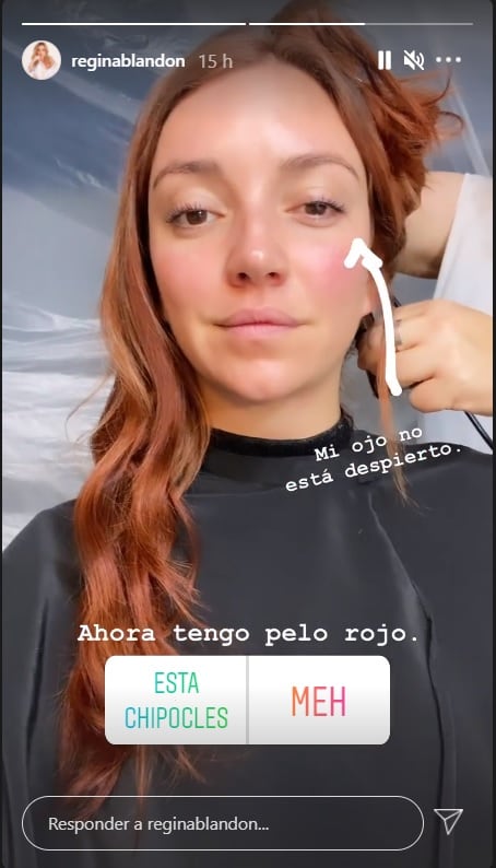 Regina Blandón se vuelve pelirroja