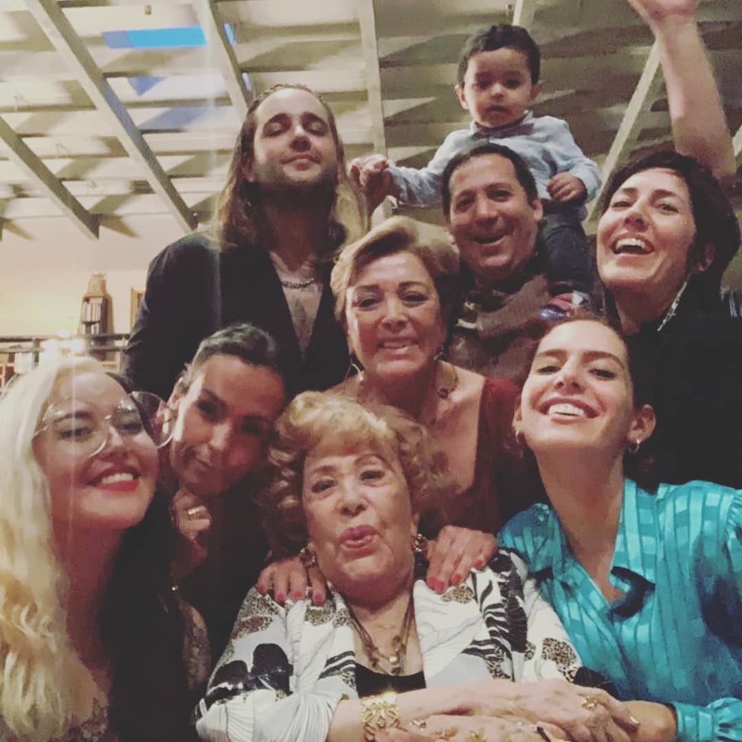 Mayela Laguna con la familia Pinal