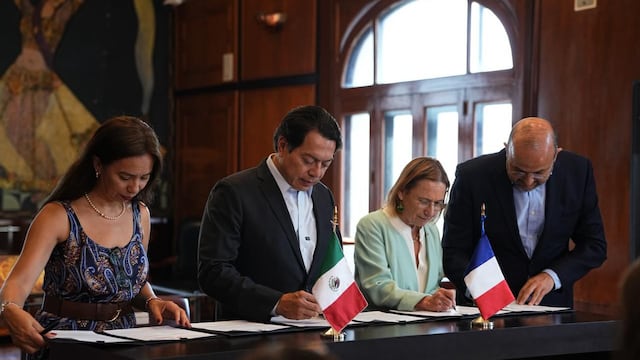 México y Francia impulsan programas de intercambio académico y doble titulación