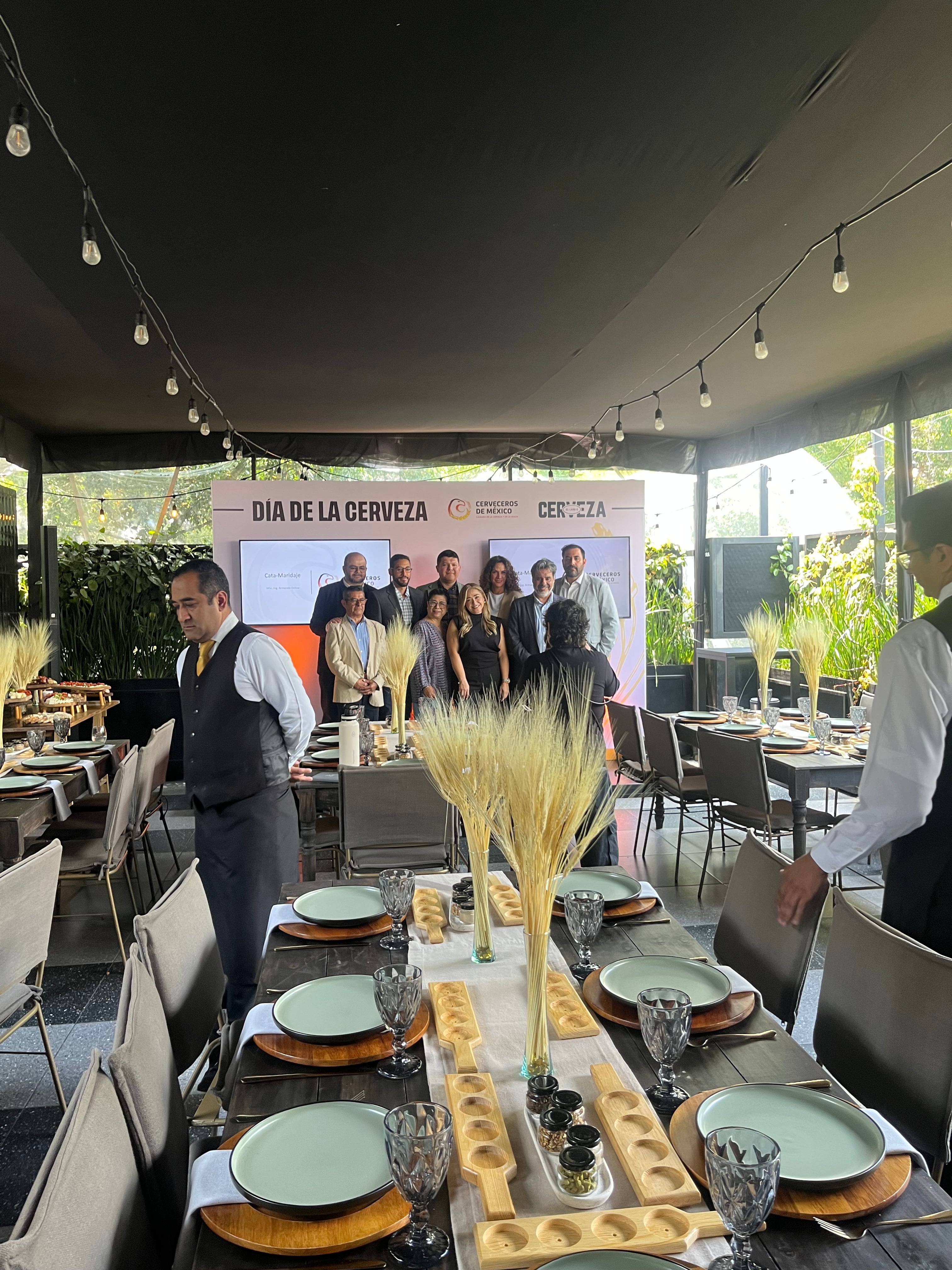 Celebraciones por el Día de la Cerveza; líderes del sector