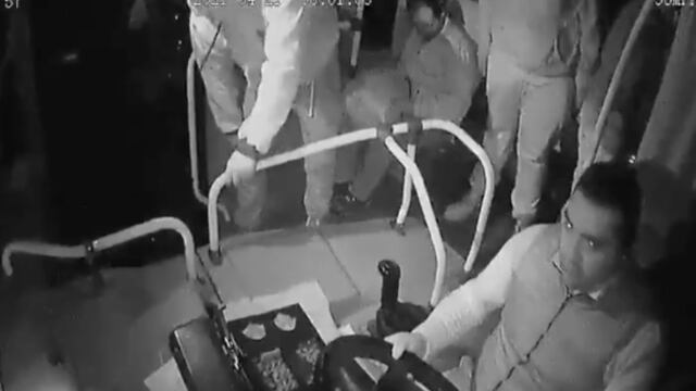 Ladrones asaltan transporte público en Edomex