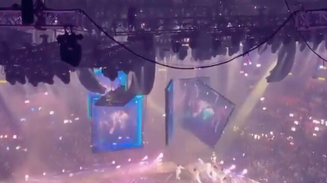 Se desploma pantalla gigante en concierto de Mirror