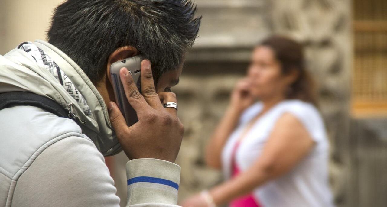 Estafa del sí: Te decimos cómo opera este fraude para que tengas cuidado