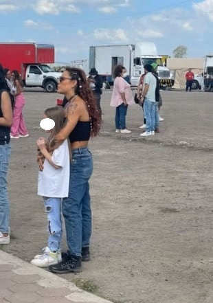 Hija de Gabriel Soto con Sara Corrales.