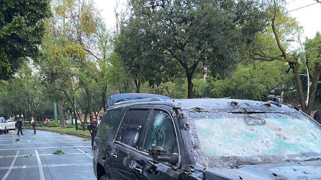 Camioneta en la que viajaba Omar García Harfuch.