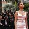 Selena Gómez muestra su rostro sin una gota de maquillaje