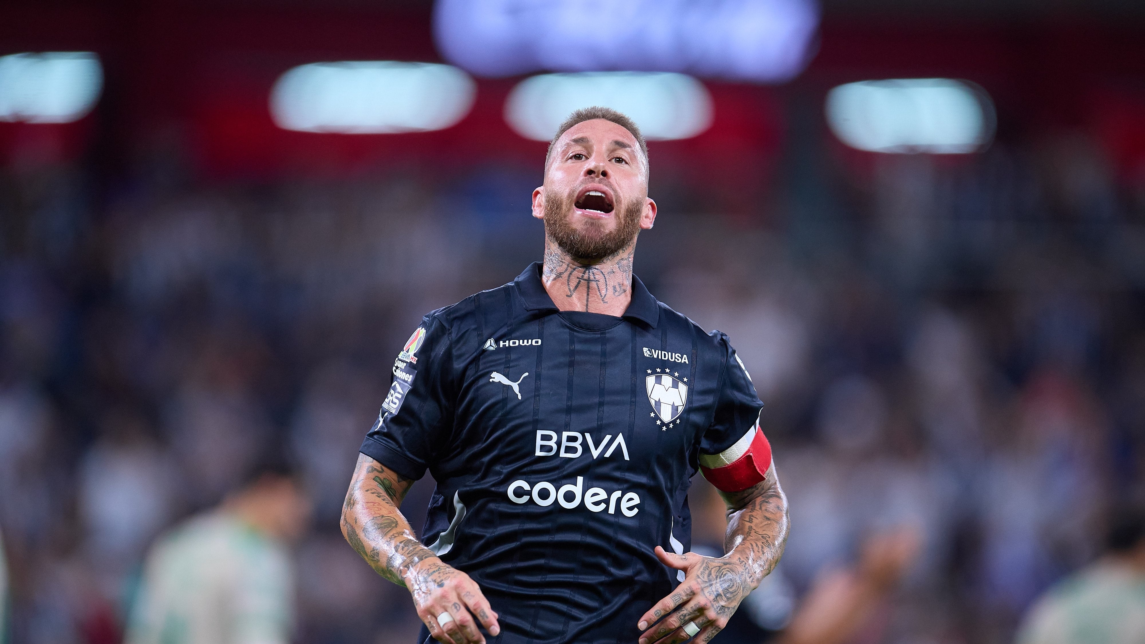 Se acabó el amor por Sergio Ramos; se lleva sonoro abucheo en el Estadio de Rayados