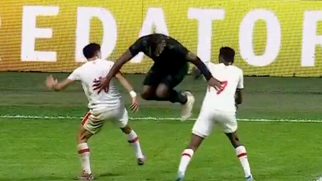 Todavía no llega al América y ya hizo la ‘Cuauhteminha’; así es la jugada de Allan Saint-Maximin que ya se hizo viral.