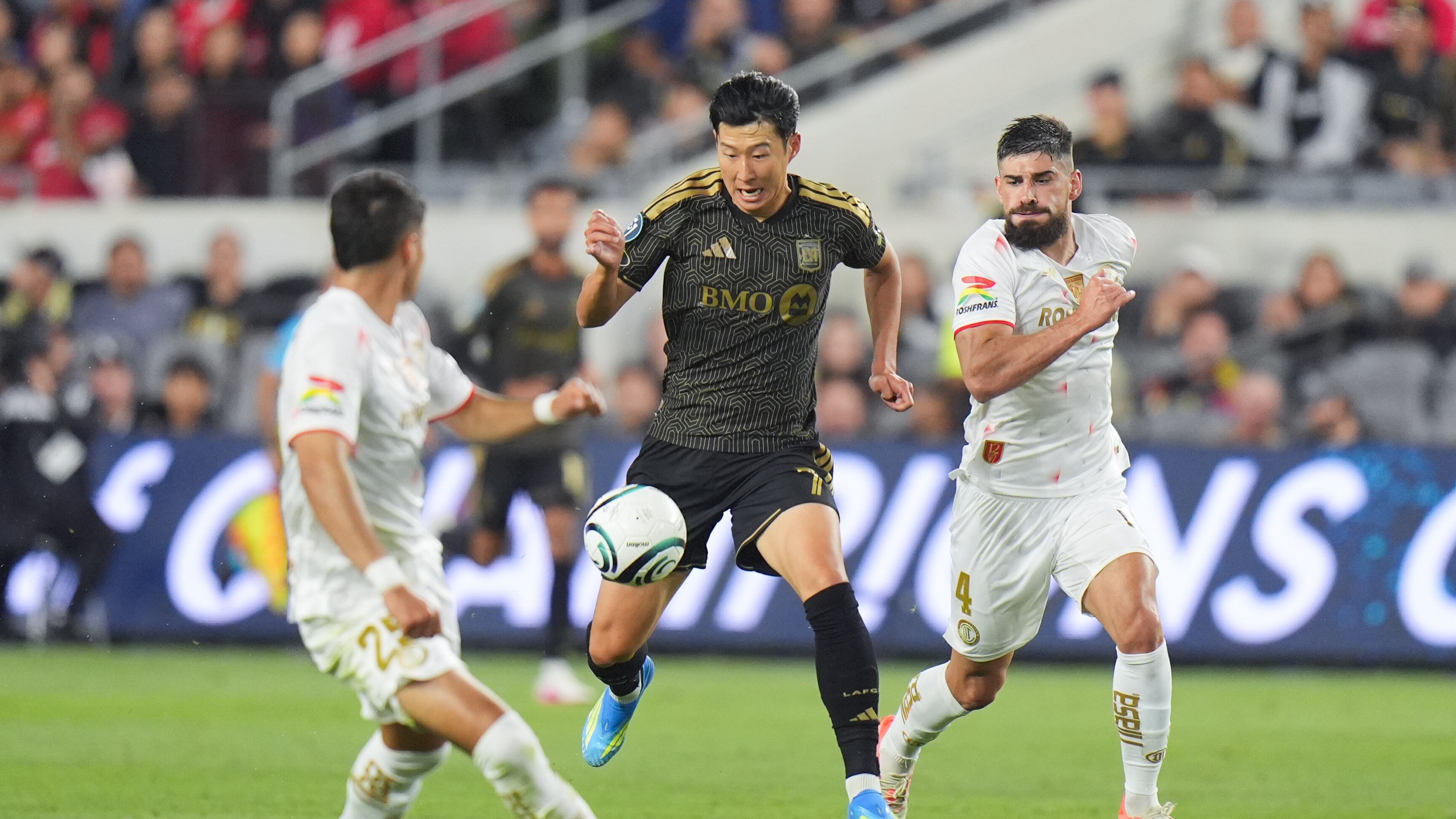 LAFC no perdona a Toluca y se acerca a la final de la Concachampions