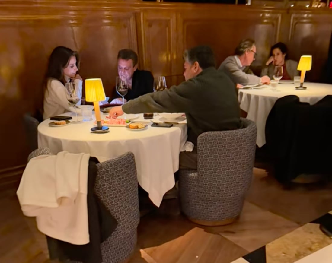 Fans mexicanas captan a Luis Miguel junto a su novia en Madrid