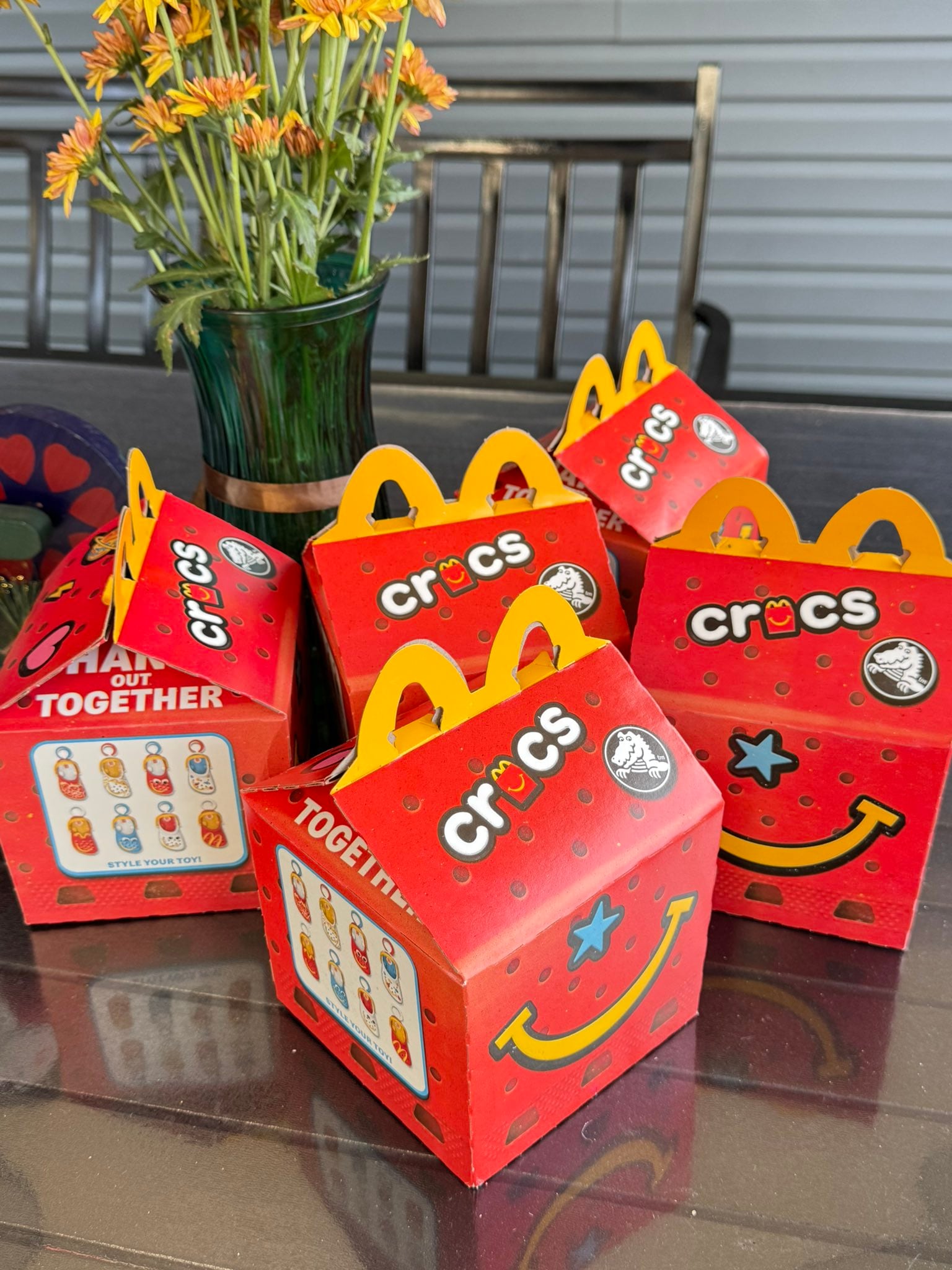 La Cajita Feliz de McDonald’s Crocs