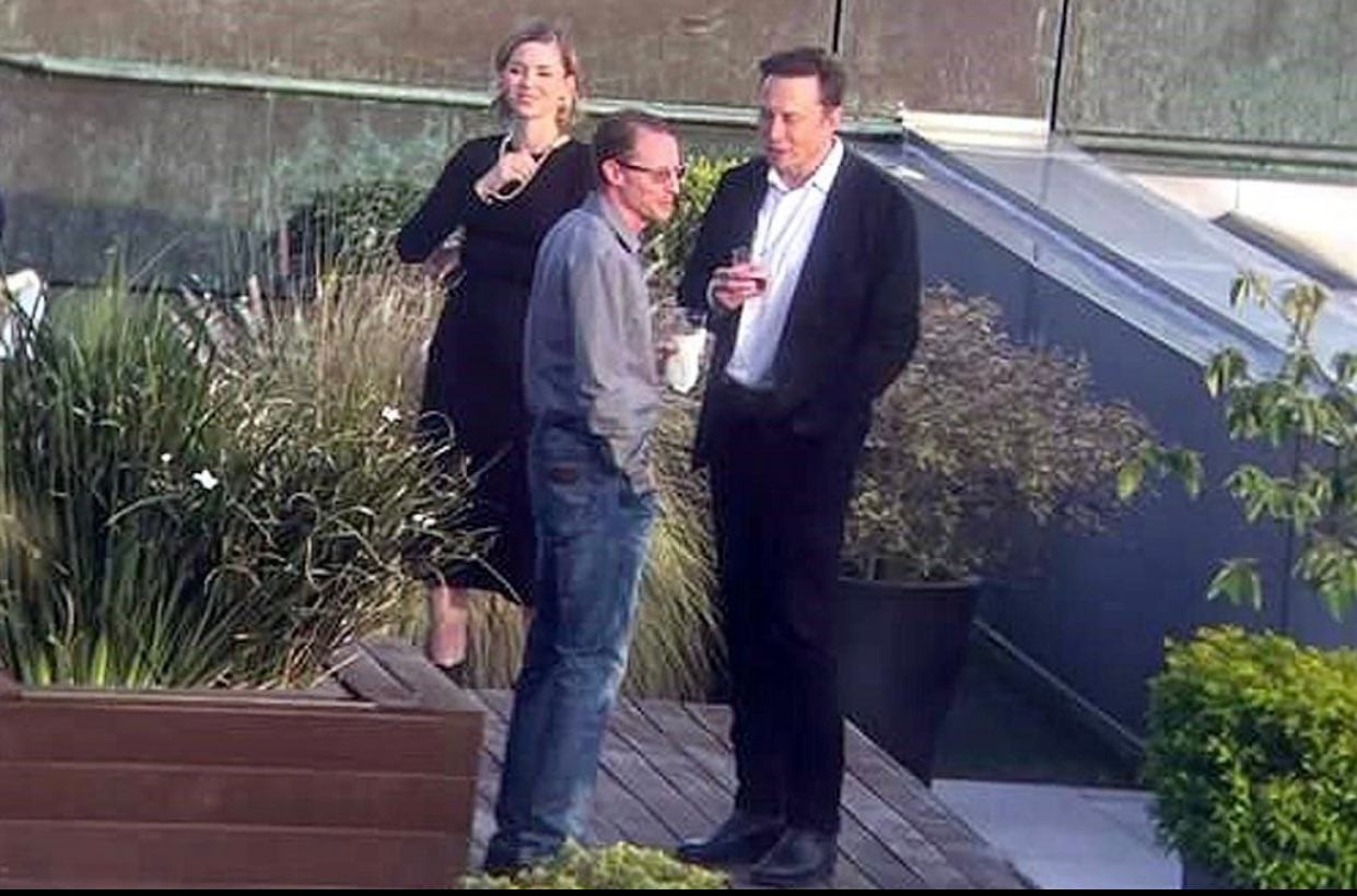 Elon Musk con Mariana Rodríguez