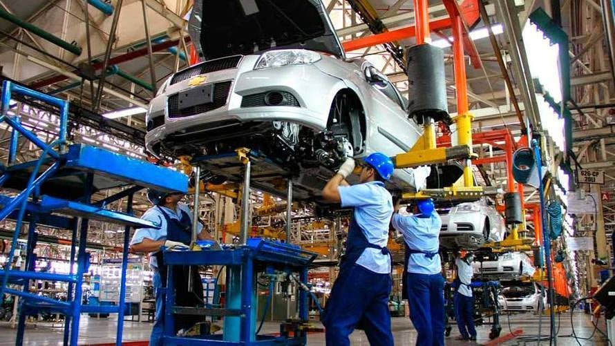 Ensable de auto de General Motors en México. Amenazas de Donald Trump.
