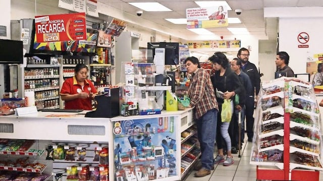 ¿Cuánto ganará un cajero del Oxxo en 2025?