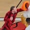 Conor McGregor enloquece y noquea a la mascota del Miami Heat en las Finales de la NBA