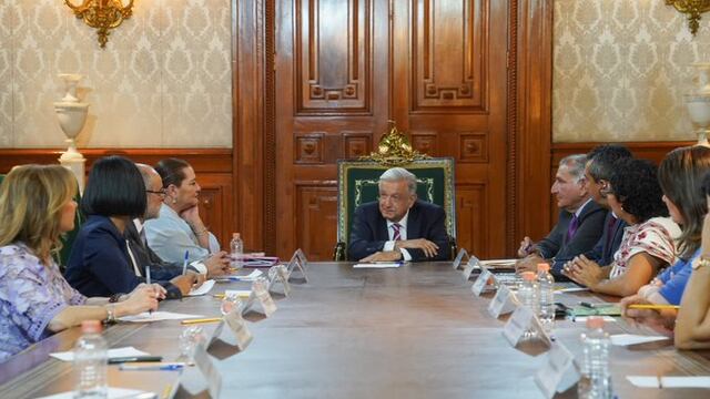 AMLO se reunió con consejeras y consejeros del INE en Palacio Nacional el 13 de junio de 2023
