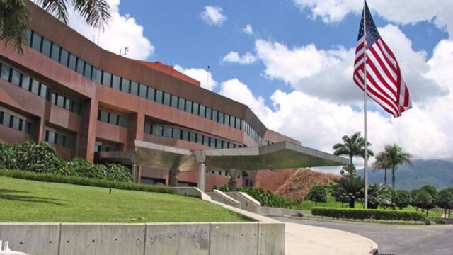 Venezuela alerta a Estados Unidos sobre amenaza de ataque a su embajada en Caracas