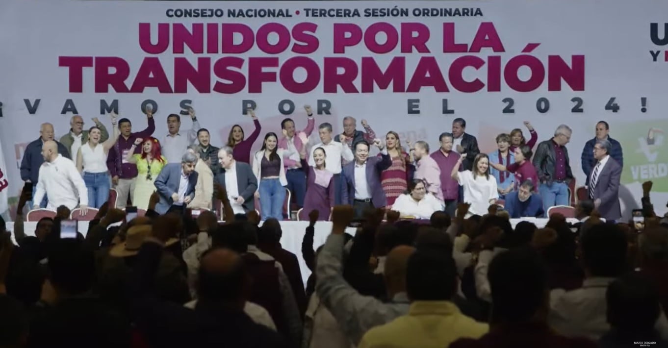 Claudia Sheinbaum recibe constancia de Morena