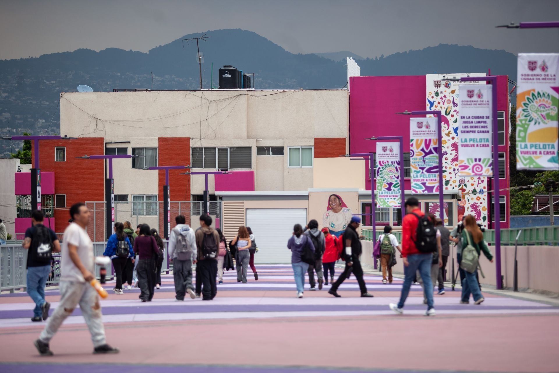 El gobierno de Claudia Sheinbaum especificó dónde y a quienes aplica la suspensión de actividades en oficinas por el Mundial 2026