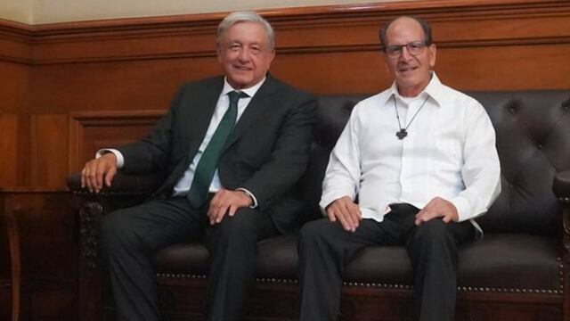 AMLO y el padre Solalinde