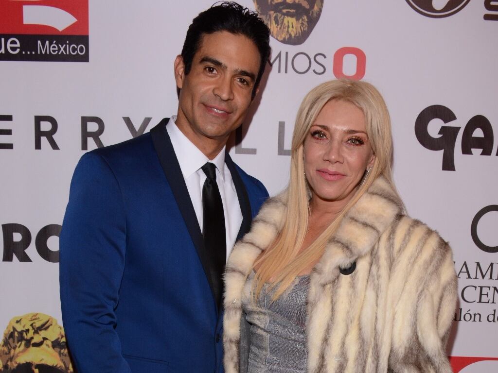 Juan Vidal y Cynthia Klitbo