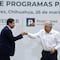 AMLO es bienvenido por Javier Corral, gobernador de Chihuahua
