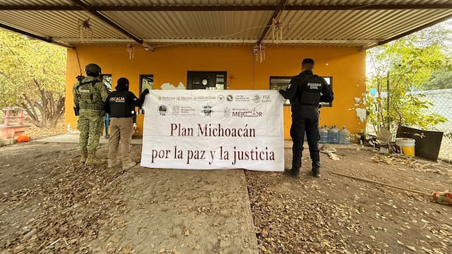 Ejecutan órdenes de cateo en inmuebles de El Botox