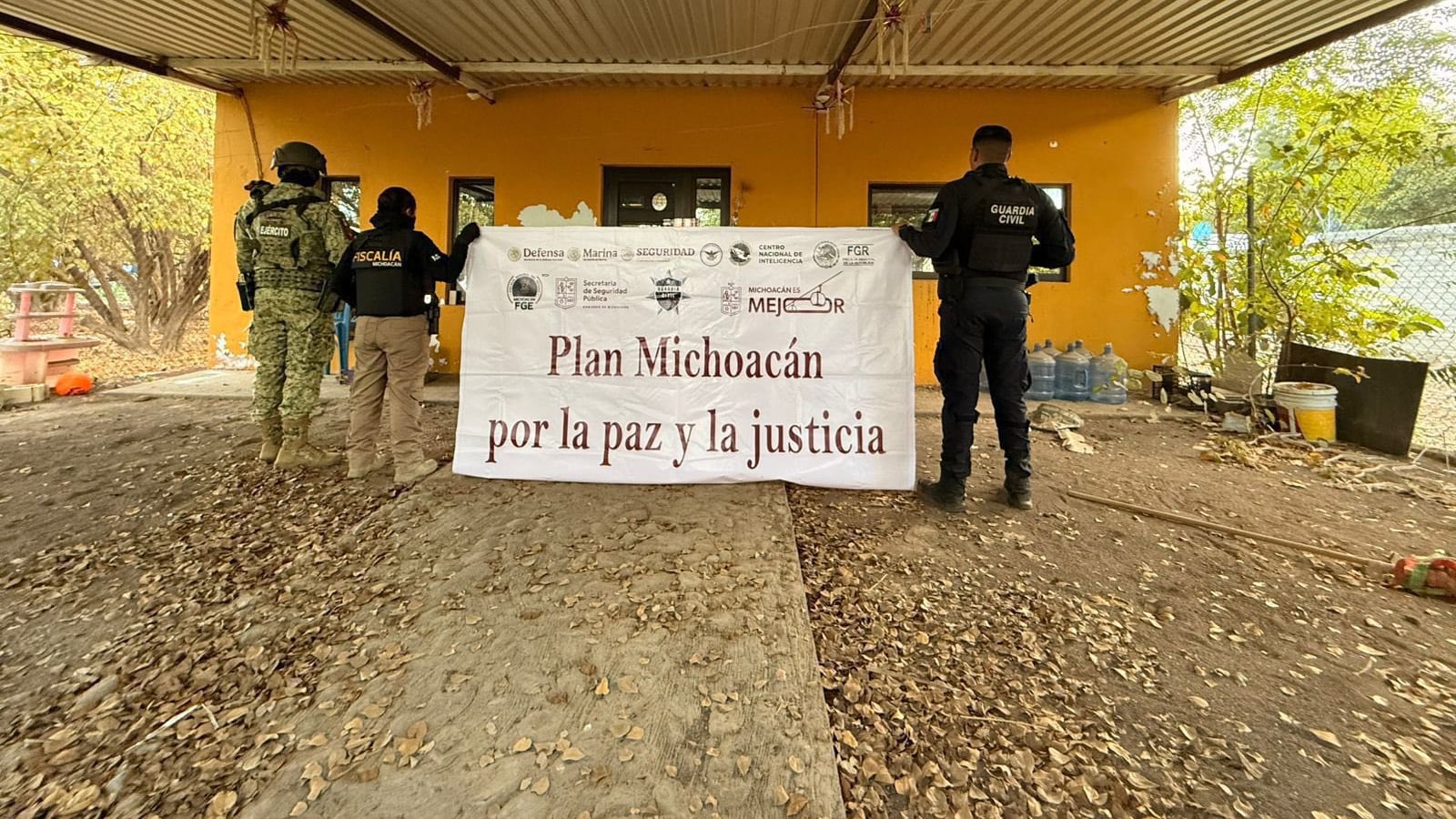 Cateo vinculado a El Botox termina con drogas y armas aseguradas