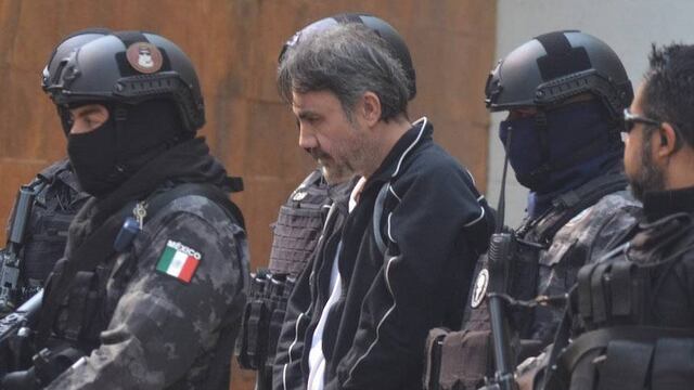 Dámaso López, "El Licenciado". Momento en que fue trasladado a la SEIDO.