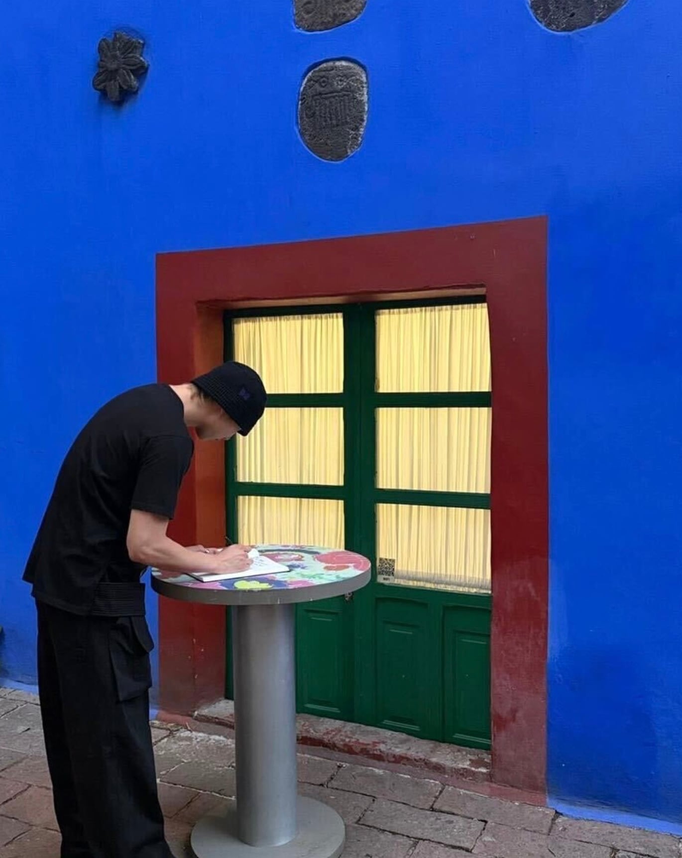 RM visitó el museo Frida Kahlo