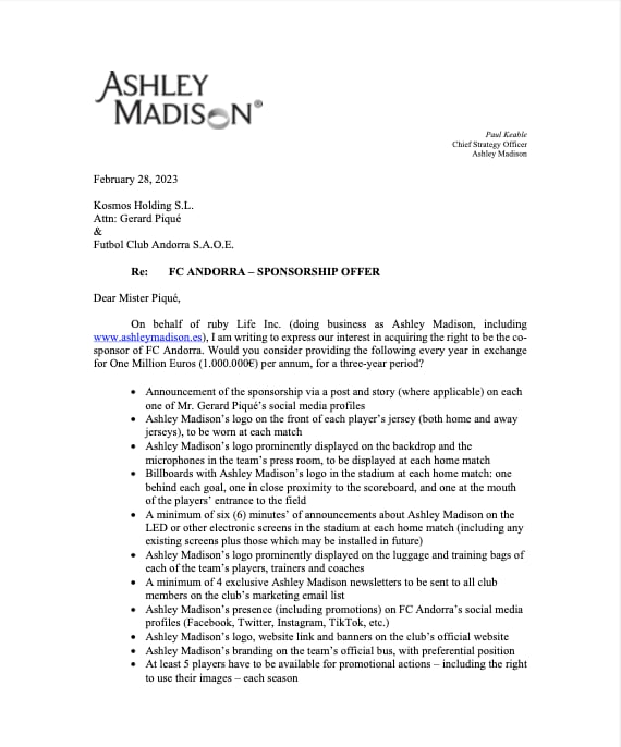 Oferta de app de infieles a Gerard Piqué.