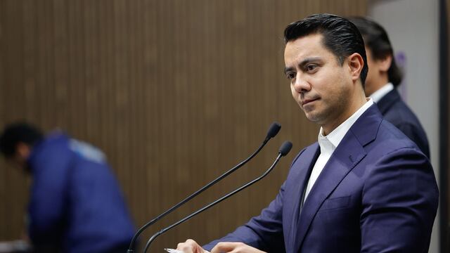 Felifer Macías destaca avances en ordenamiento del comercio en el Centro Histórico.