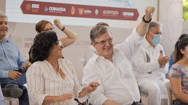 Abelina López muestra su apoyo a Marcelo Ebrard rumbo a las elecciones presidenciales