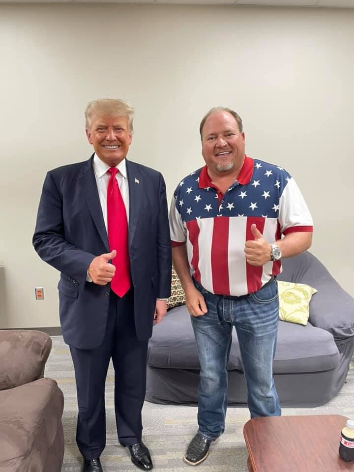Bubba Saulsbury, novio de Aleida Núñez y Donald Trump.