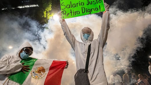 El descontento social desborda el discurso oficial