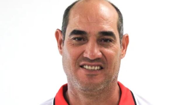 Carlos Turrubiates, auxiliar técnico de Tigres.
