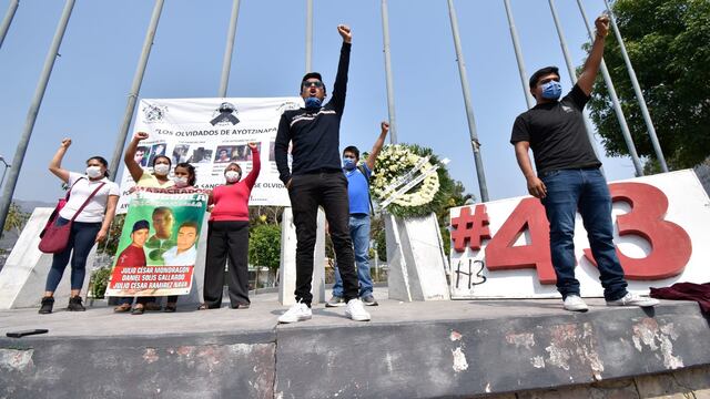 Mitín en Guerrero por los 43.