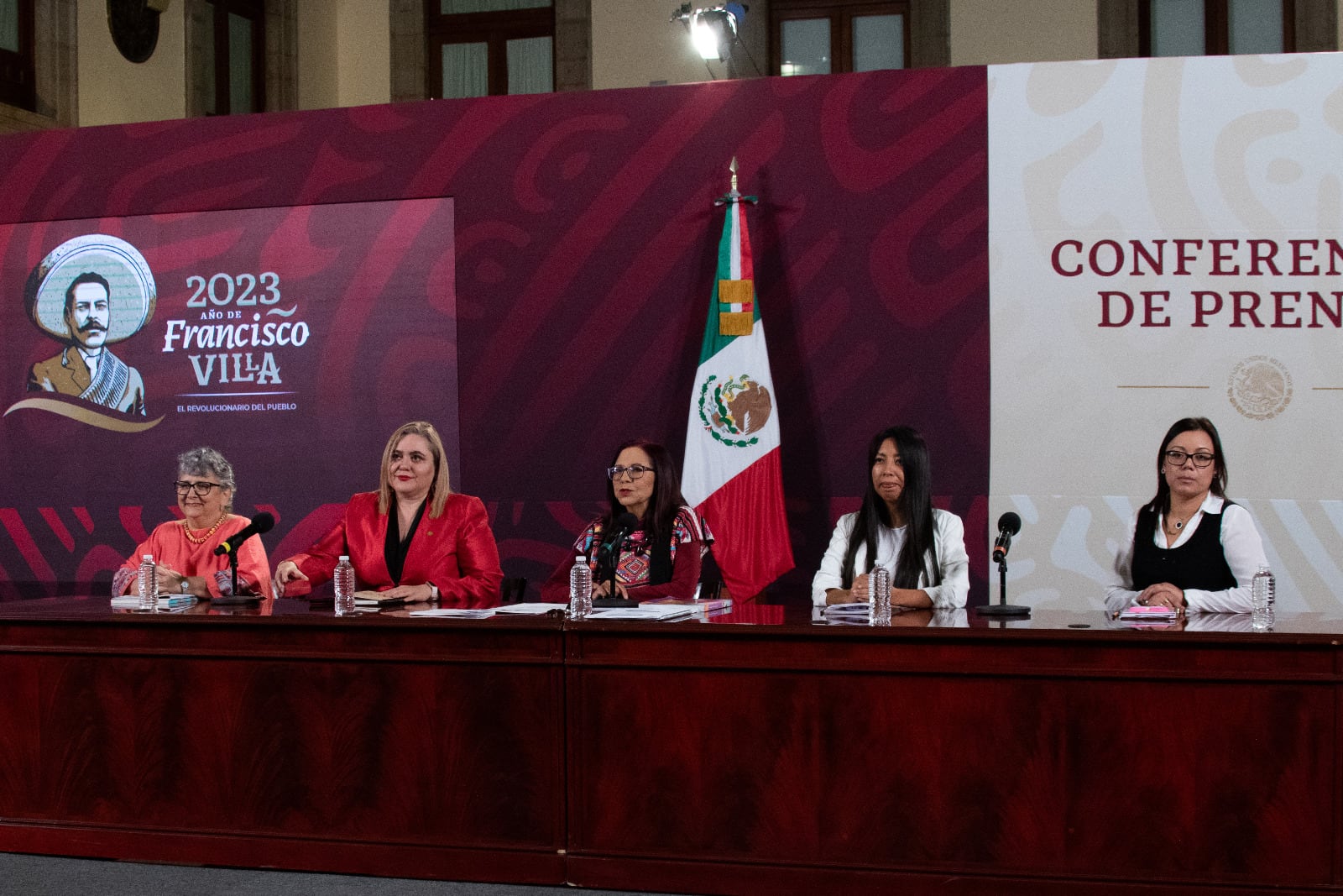 Libros de la SEP, en vivo: Conferencia vespertina de hoy miércoles 16 de agosto. Contenidos, cámara oscura, pensamiento crítico y alternativo, medio ambiente