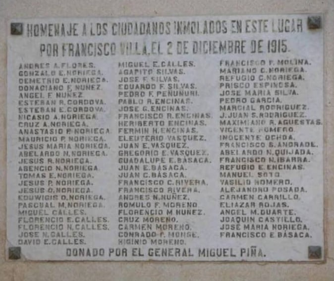 Placa en honor a los fusilados por Pancho Villa