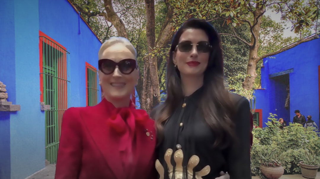 Anne Hathaway y Meryl Streep sorprenden con visita al Museo Frida Kahlo en CDMX